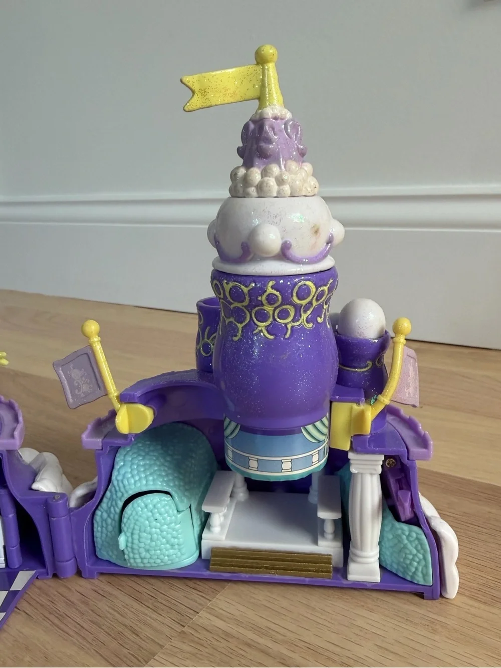 VTG 1996 Trendmasters Starcastle Bubble Castle Purple Retro Playset ONLY